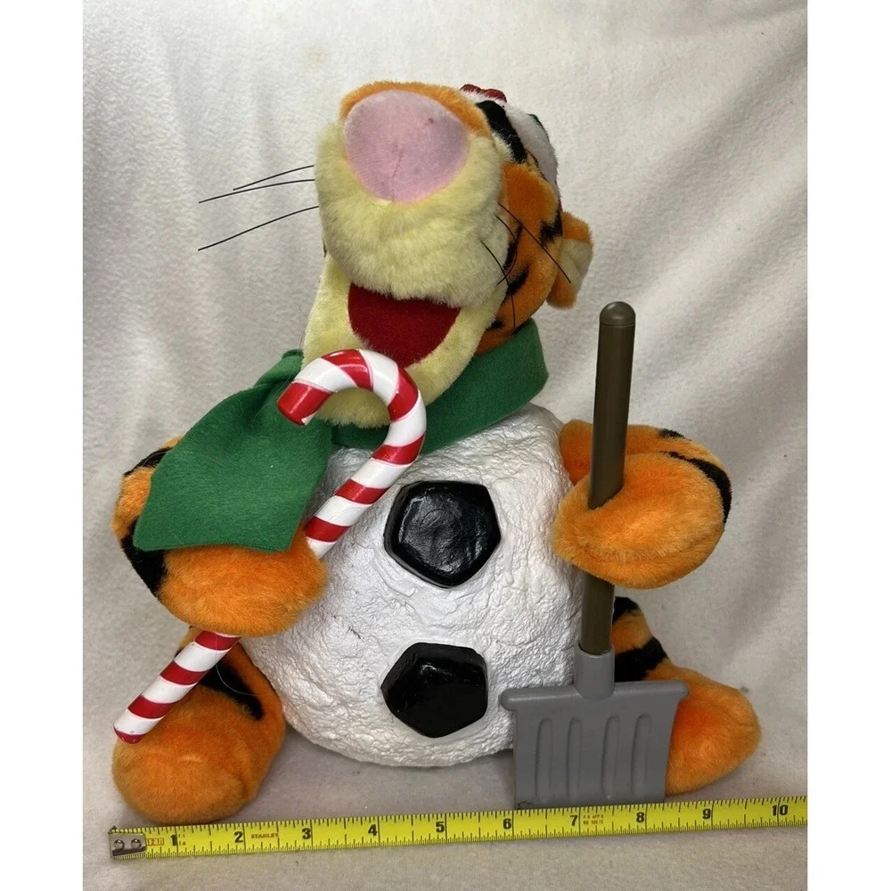 Tigger Snowfall Plush Gemmy Animated Christmas Decoration Not‎ Working
